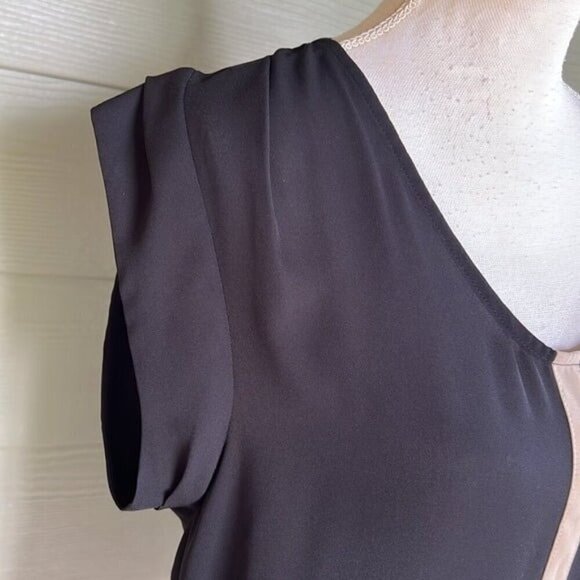 THML Cap Sleeve Blouse - Picture 2 of 9